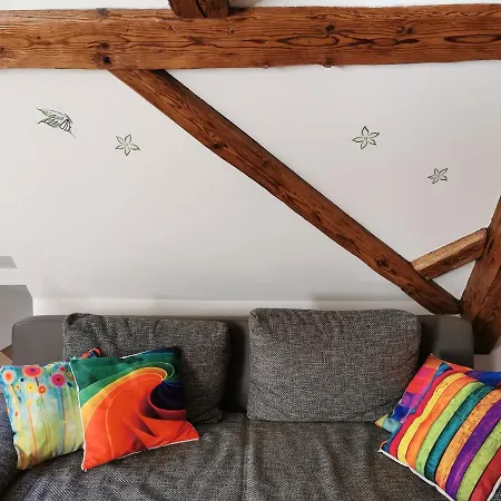 Apartment Ferienwohnung Dachgeschoss Augustusberg,62m² *