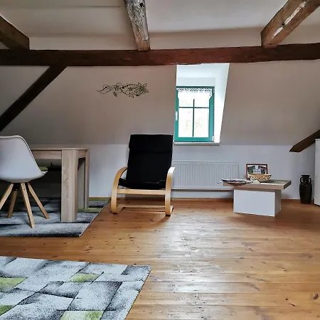 Ferienwohnung Dachgeschoss Augustusberg,62m²