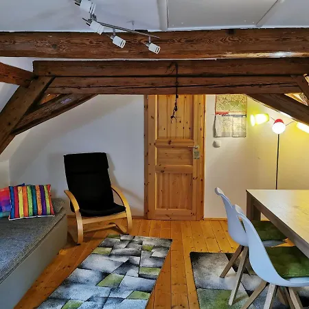 Ferienwohnung Dachgeschoss Augustusberg,62m² Apartment